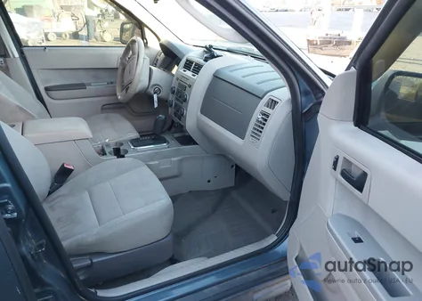 2011 Ford Escape Xlt from USA, damaged, VIN 1FMCU0D75BKA47469